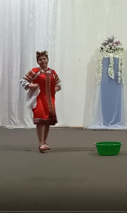 Забуга Анастасия Петровна п.Красочный